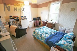 Photo 9- click for photo gallery